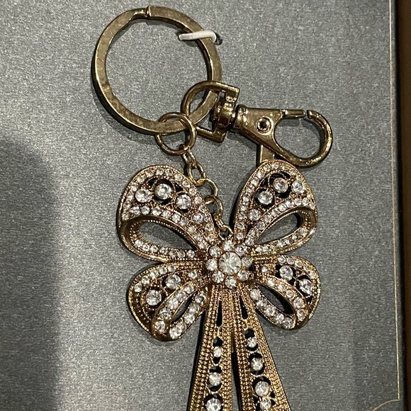 Monet keychain jeweled new in box JCPenny brand - Picture 3 of 4
